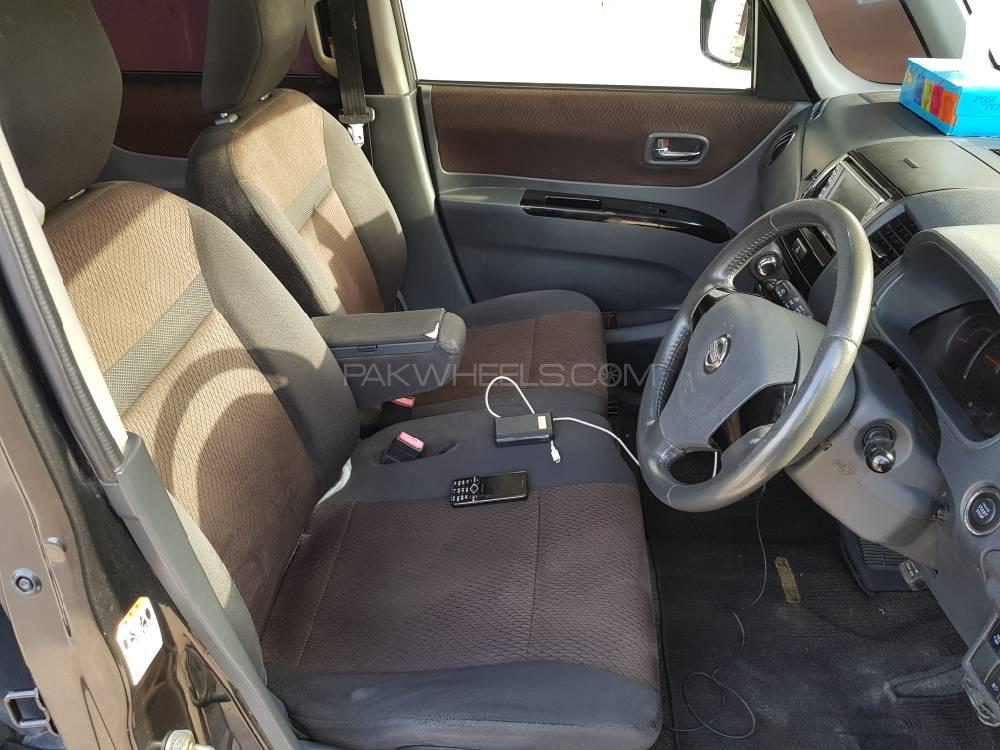 Nissan Roox 2012 for Sale in Hyderabad Nissan Roox 2012 for Sale in Hyderabad Image-7