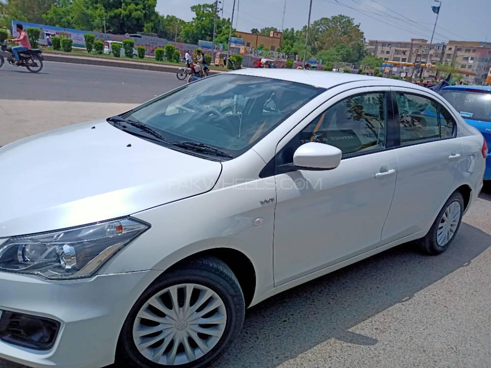 سوزوکی سیاز 2017 for Sale in کراچی سوزوکی سیاز 2017 for Sale in کراچی Image-2