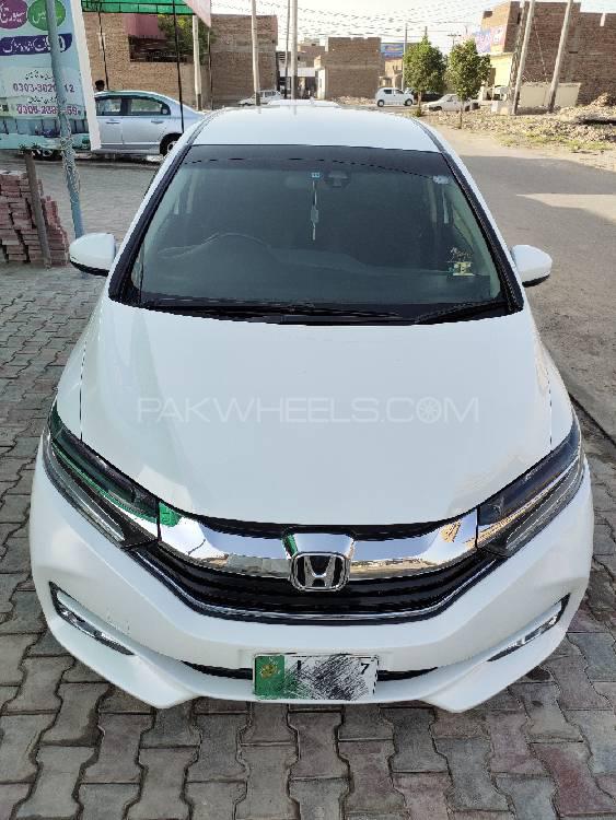 Honda Fit 2015 for Sale in Sadiqabad Image-1