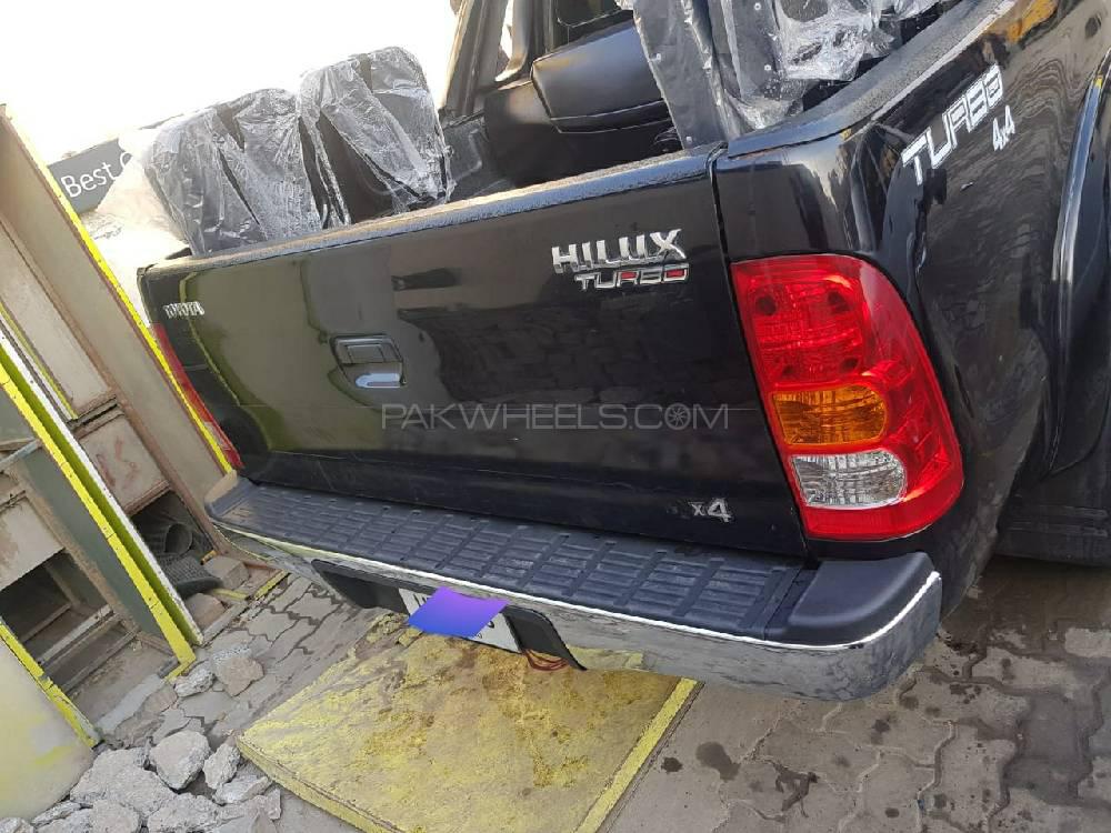Toyota Hilux 2011 for Sale in Rawalpindi Toyota Hilux 2011 for Sale in Rawalpindi Image-2
