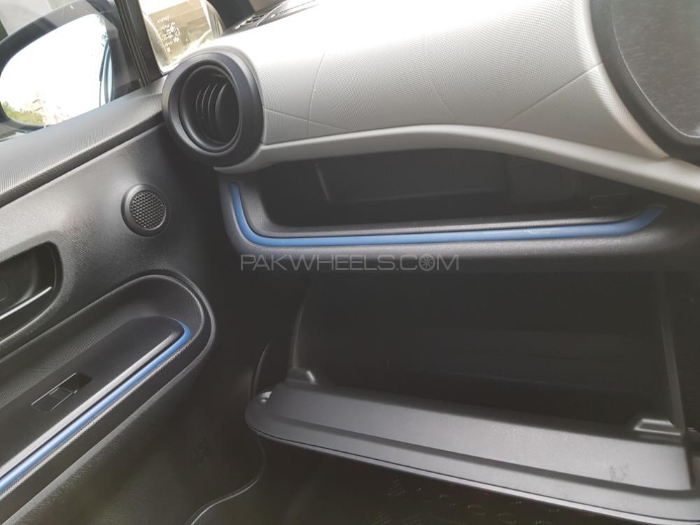 Toyota Aqua 2014 for Sale in Rawalpindi Toyota Aqua 2014 for Sale in Rawalpindi Image-9