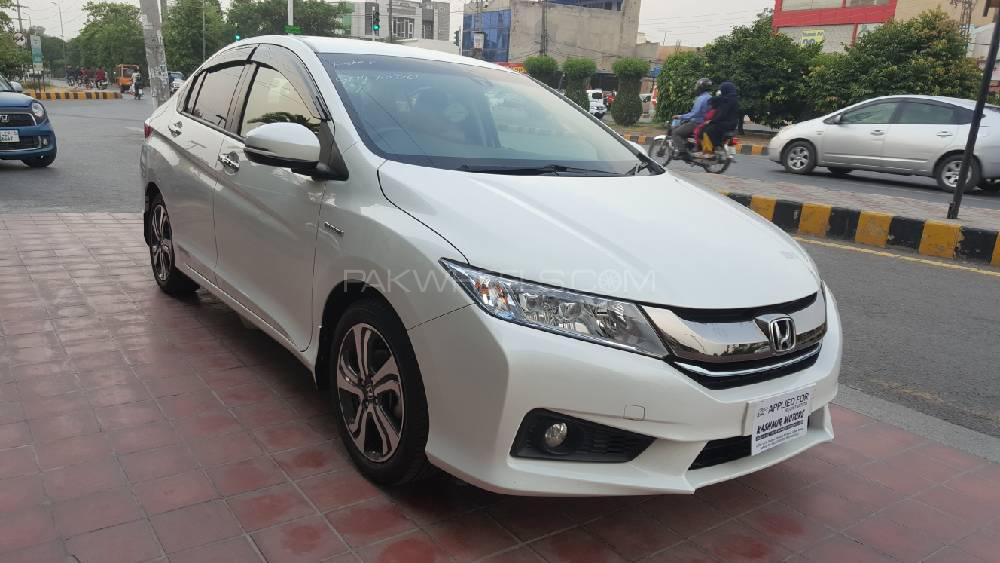 ہونڈا گریس ہائبرڈ 2017 for Sale in لاہور ہونڈا گریس ہائبرڈ 2017 for Sale in لاہور Image-3