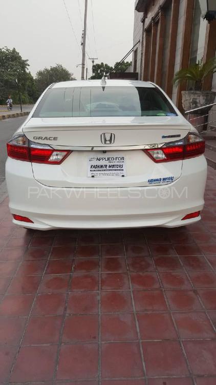 ہونڈا گریس ہائبرڈ 2017 for Sale in لاہور ہونڈا گریس ہائبرڈ 2017 for Sale in لاہور Image-5