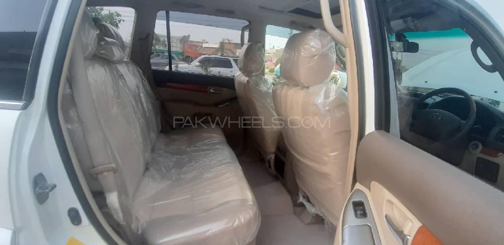 ٹویوٹا پراڈو 2004 for Sale in پشاور ٹویوٹا پراڈو 2004 for Sale in پشاور Image-9