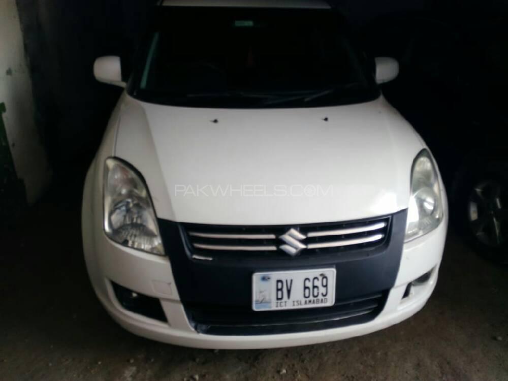 Suzuki Swift 2014 for Sale in Swabi Suzuki Swift 2014 for Sale in Swabi Image-2