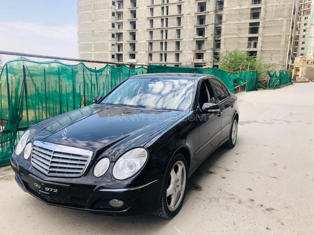 Mercedes Benz E Class 2007 for Sale in Peshawar Image-1