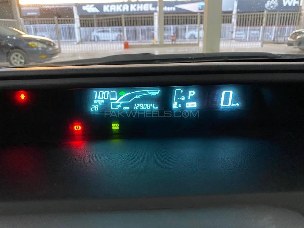 Toyota Aqua 2014 for Sale in Peshawar Toyota Aqua 2014 for Sale in Peshawar Image-10