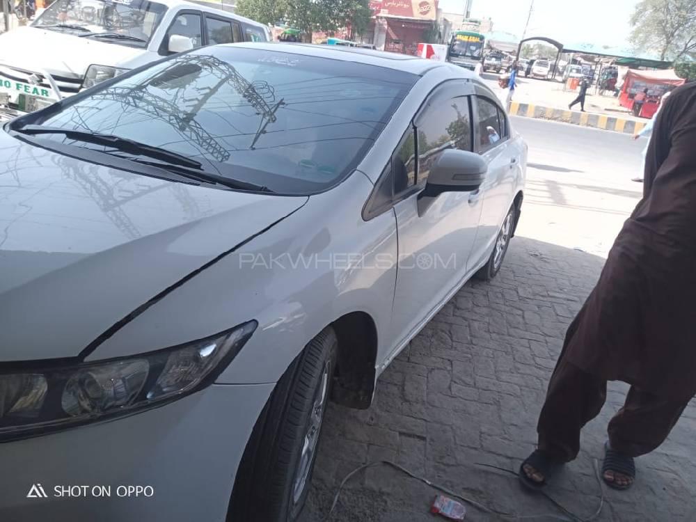 Honda Civic 2013 for Sale in Bahawalpur Honda Civic 2013 for Sale in Bahawalpur Image-15