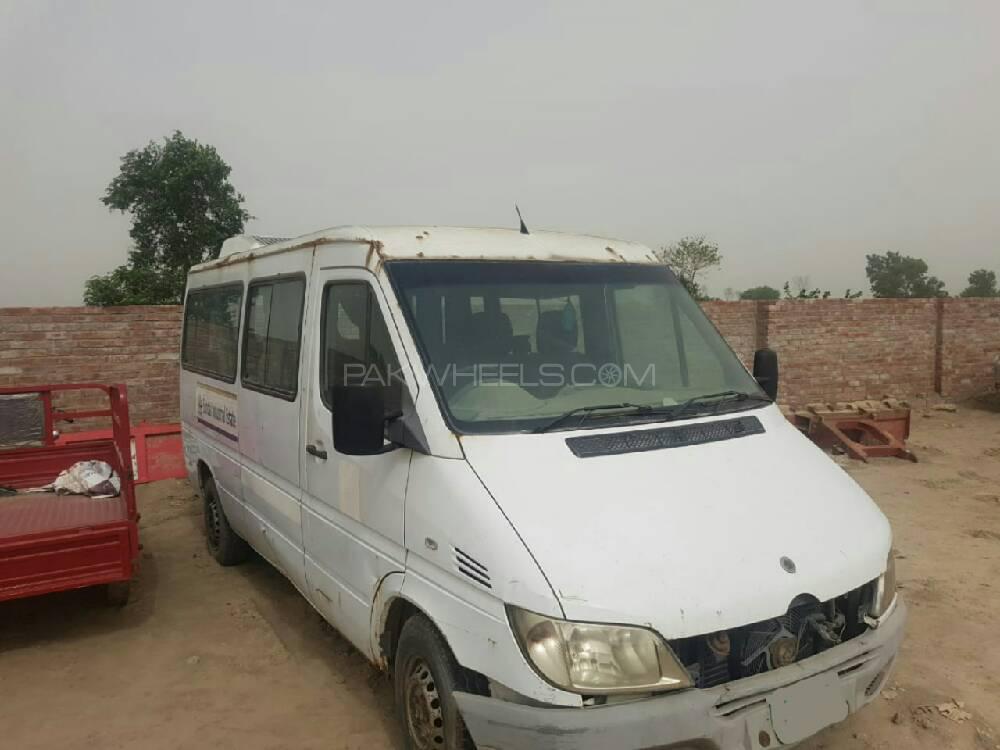 Mercedes Benz Sprinter 2006 for Sale in Lahore Image-1