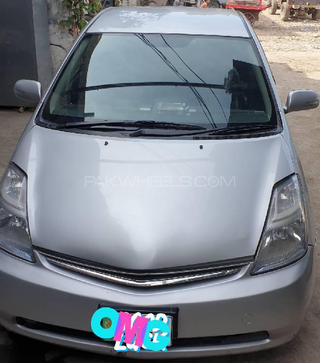 Toyota Prius 2009 for Sale in Peshawar Image-1