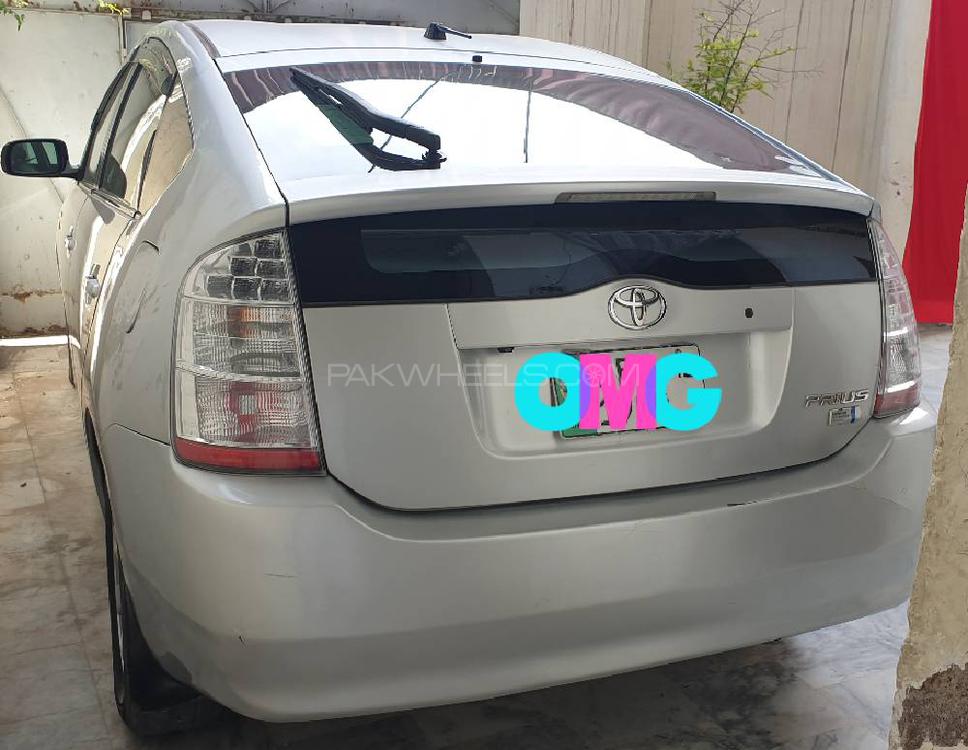 Toyota Prius 2009 for Sale in Peshawar Toyota Prius 2009 for Sale in Peshawar Image-2