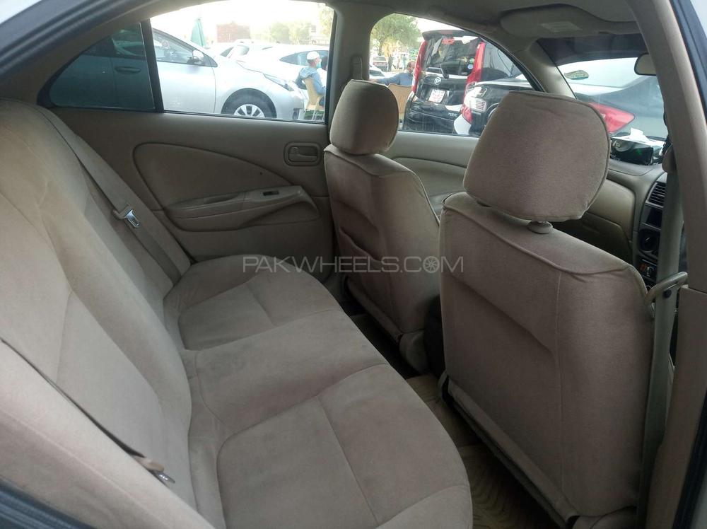 Nissan Sunny 2010 for Sale in Gujranwala Nissan Sunny 2010 for Sale in Gujranwala Image-8