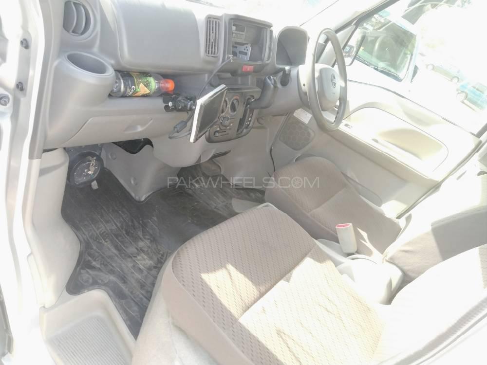 نسان کلپر 2015 for Sale in گجرانوالہ نسان کلپر 2015 for Sale in گجرانوالہ Image-10