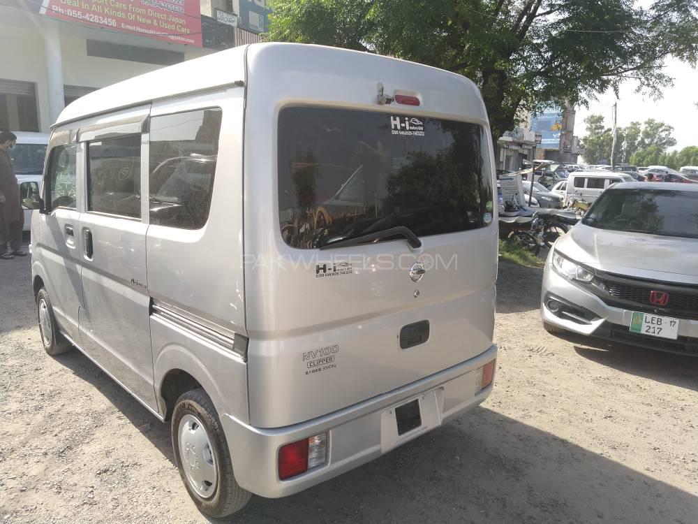 نسان کلپر 2015 for Sale in گجرانوالہ نسان کلپر 2015 for Sale in گجرانوالہ Image-8