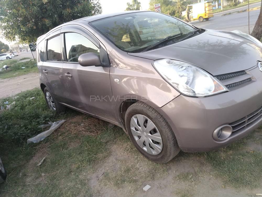 Nissan Note 2007 for Sale in Gujranwala Nissan Note 2007 for Sale in Gujranwala Image-3
