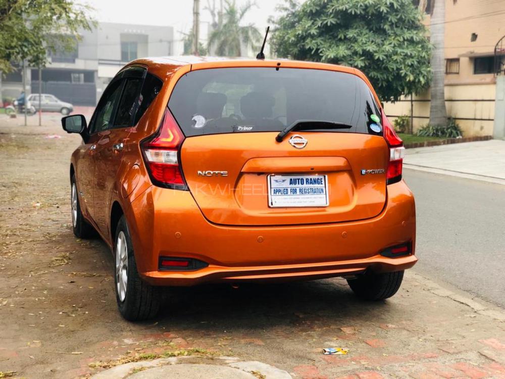 Nissan Note 2017 for Sale in Lahore Nissan Note 2017 for Sale in Lahore Image-13