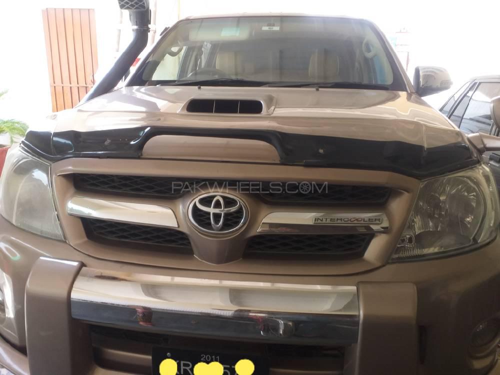 Toyota Hilux 2007 for Sale in Multan Image-1