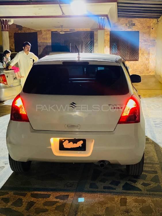 Suzuki Swift 2013 for Sale in Kohat Image-1