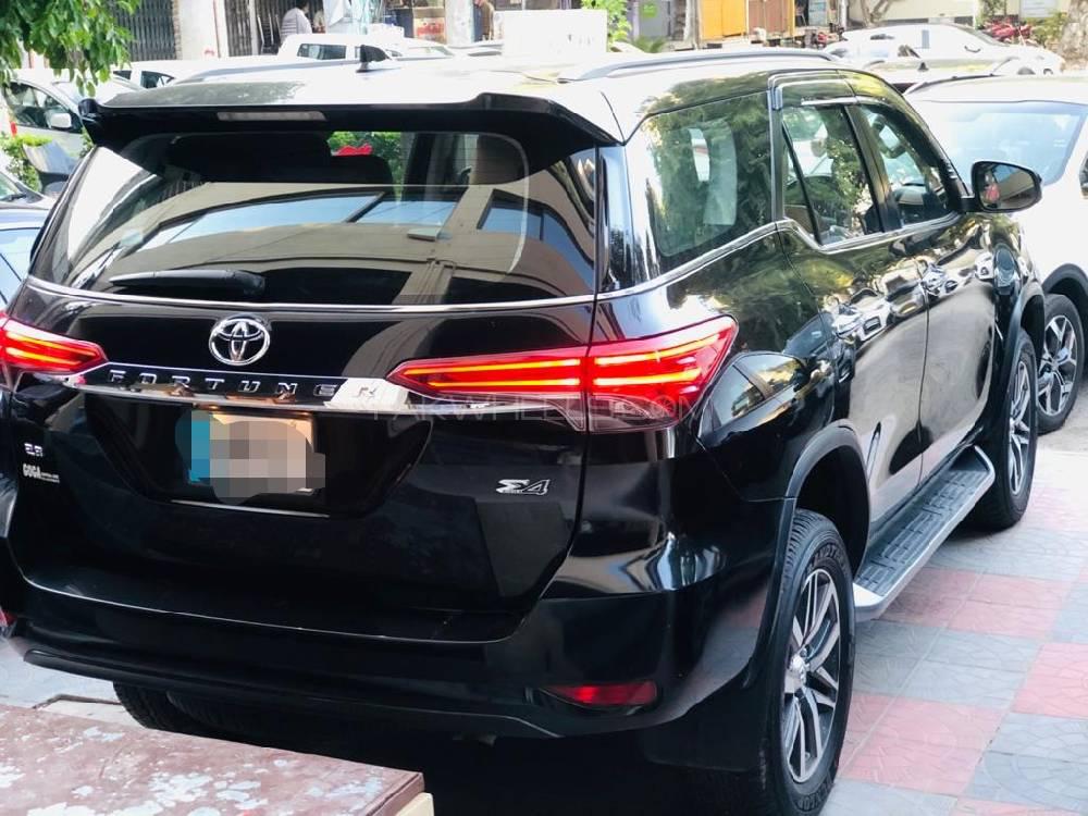 Toyota Fortuner 2019 for Sale in Islamabad Toyota Fortuner 2019 for Sale in Islamabad Image-16