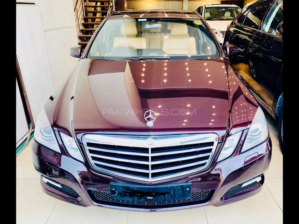 Mercedes Benz E Class 2010 for Sale in Lahore Image-1