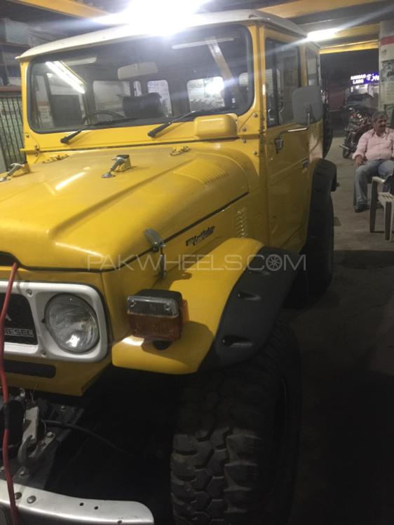 Toyota Land Cruiser - 1983  Toyota Land Cruiser - 1983  Image-4