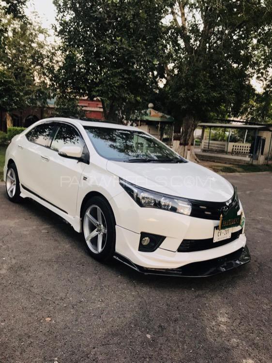 Toyota Corolla - 2014  Toyota Corolla - 2014  Image-3