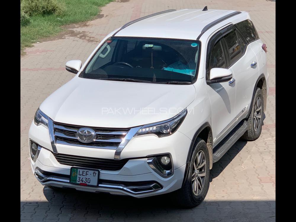 Toyota Fortuner 2017 for Sale in Wazirabad Image-1