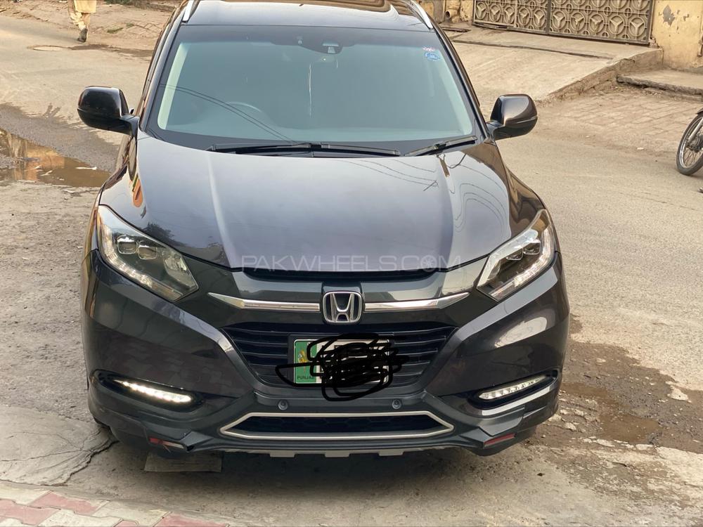 Honda Vezel 2014 for Sale in Lahore Honda Vezel 2014 for Sale in Lahore Image-3