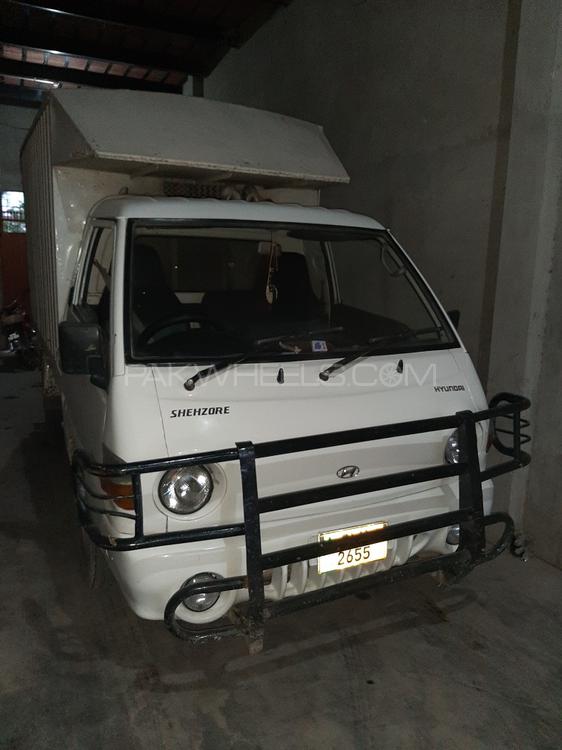 Hyundai Shehzore 2005 for Sale in Okara Image-1