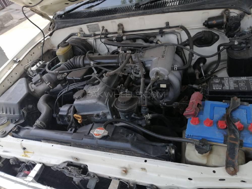 Toyota Surf 1998 for Sale in Islamabad Toyota Surf 1998 for Sale in Islamabad Image-9