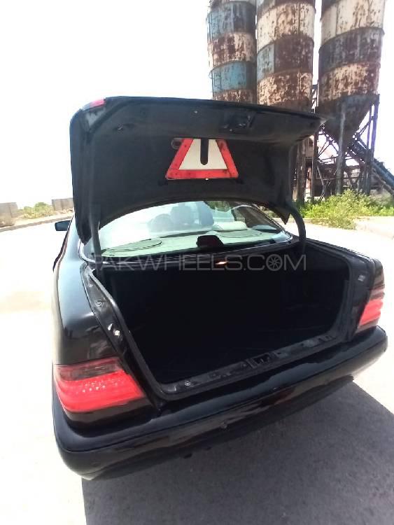 Mercedes Benz E Class 1996 for Sale in Karachi Mercedes Benz E Class 1996 for Sale in Karachi Image-8