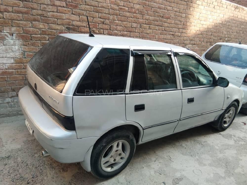 Suzuki Cultus 2005 for Sale in Peshawar Suzuki Cultus 2005 for Sale in Peshawar Image-5