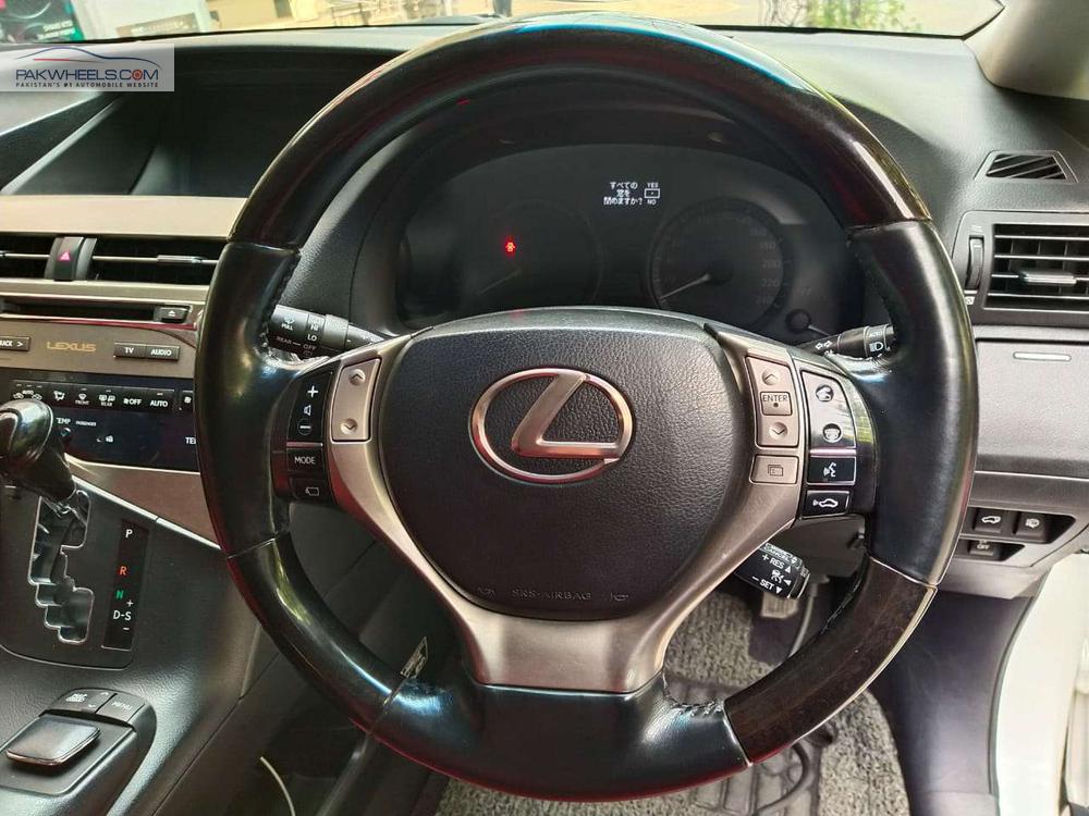 لیکزس آر ایکس سیریز 2012 for Sale in لاہور لیکزس آر ایکس سیریز 2012 for Sale in لاہور Image-22