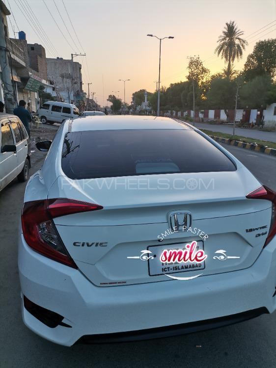 Honda Civic 2017 for Sale in Bahawalpur Honda Civic 2017 for Sale in Bahawalpur Image-5