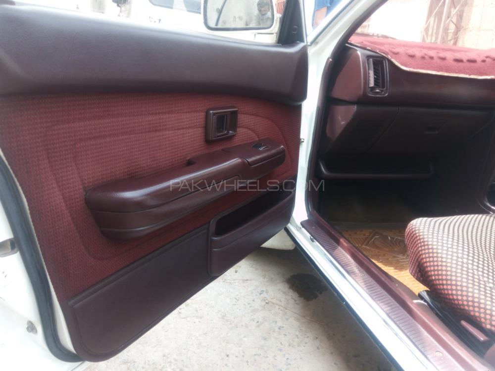 Toyota Corolla 1990 for Sale in Murree Toyota Corolla 1990 for Sale in Murree Image-10