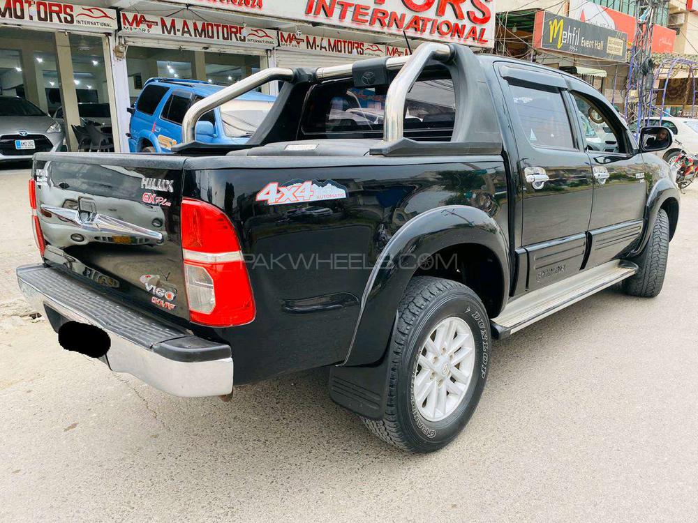 Toyota Hilux 2015 for Sale in Rawalpindi Toyota Hilux 2015 for Sale in Rawalpindi Image-5