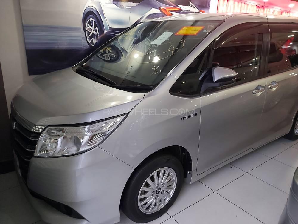 Toyota Noah 2015 for Sale in Peshawar Image-1