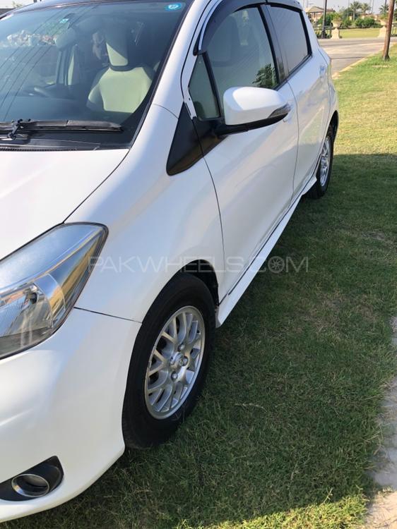 Toyota Vitz 2011 for Sale in Faisalabad Toyota Vitz 2011 for Sale in Faisalabad Image-7