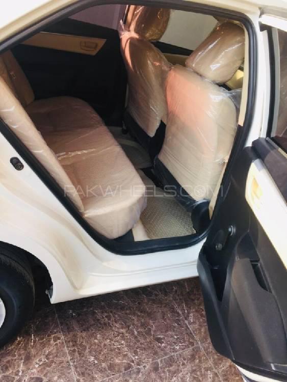 ٹویوٹا کرولا 2018 for Sale in نوشہرہ ٹویوٹا کرولا 2018 for Sale in نوشہرہ Image-8