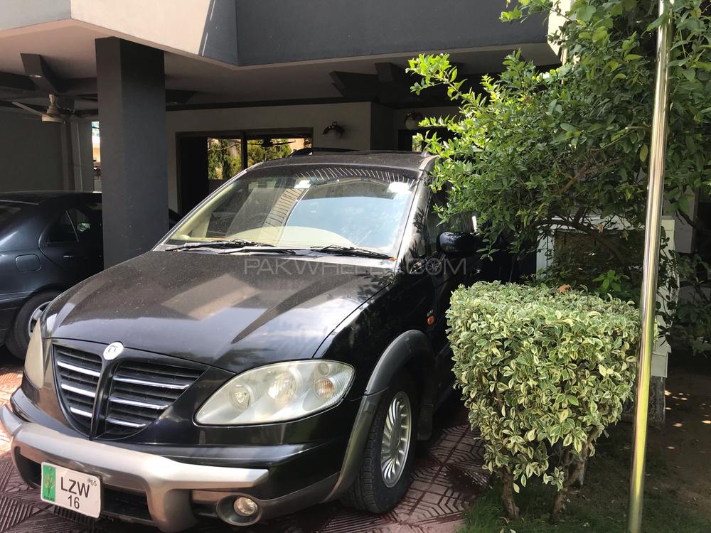 سنگ یانگ اسٹاوک 2005 for Sale in اسلام آباد سنگ یانگ اسٹاوک 2005 for Sale in اسلام آباد Image-5