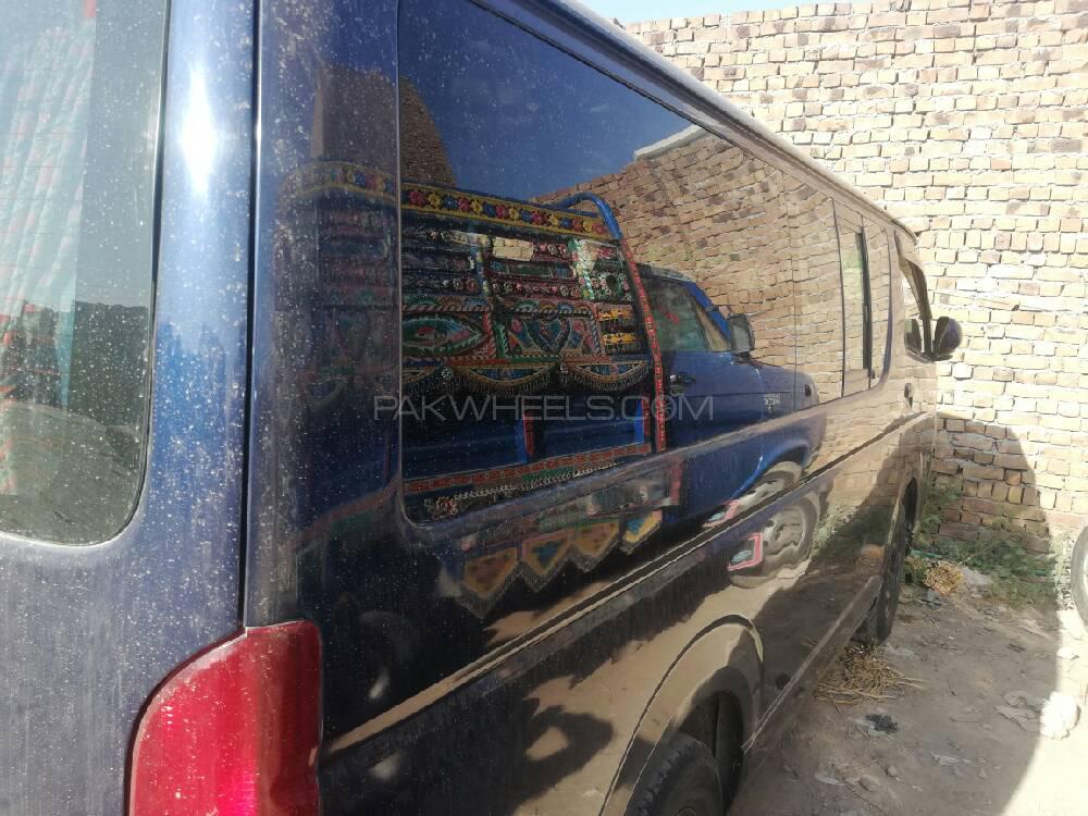Toyota Hiace 2008 for Sale in Islamabad Toyota Hiace 2008 for Sale in Islamabad Image-16