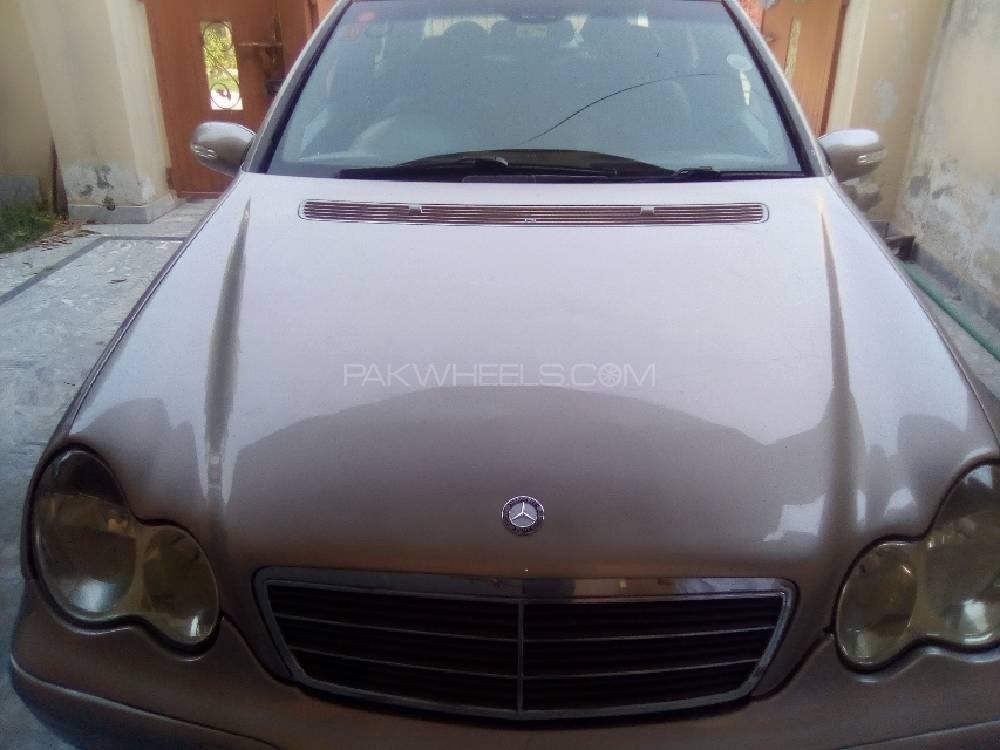 Mercedes Benz C Class 2003 for Sale in Lahore Mercedes Benz C Class 2003 for Sale in Lahore Image-2