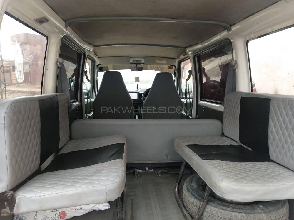 Nissan Clipper 2010 for Sale in Islamabad Nissan Clipper 2010 for Sale in Islamabad Image-3