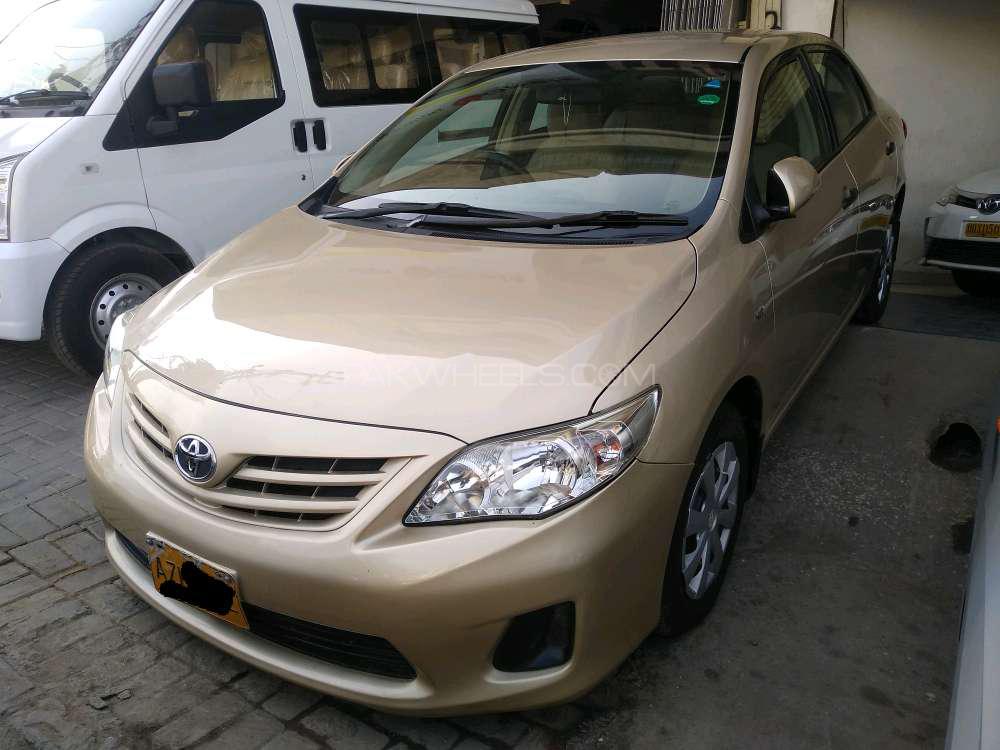 Toyota Corolla 2013 for Sale in Karachi Image-1