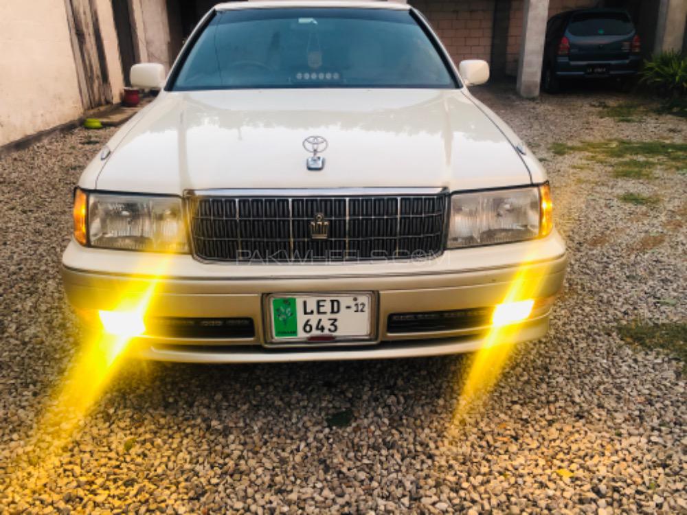 Toyota Crown 1998 for Sale in Peshawar Image-1