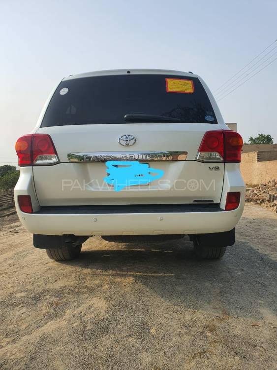 Toyota Land Cruiser 2013 for Sale in Vehari Toyota Land Cruiser 2013 for Sale in Vehari Image-17