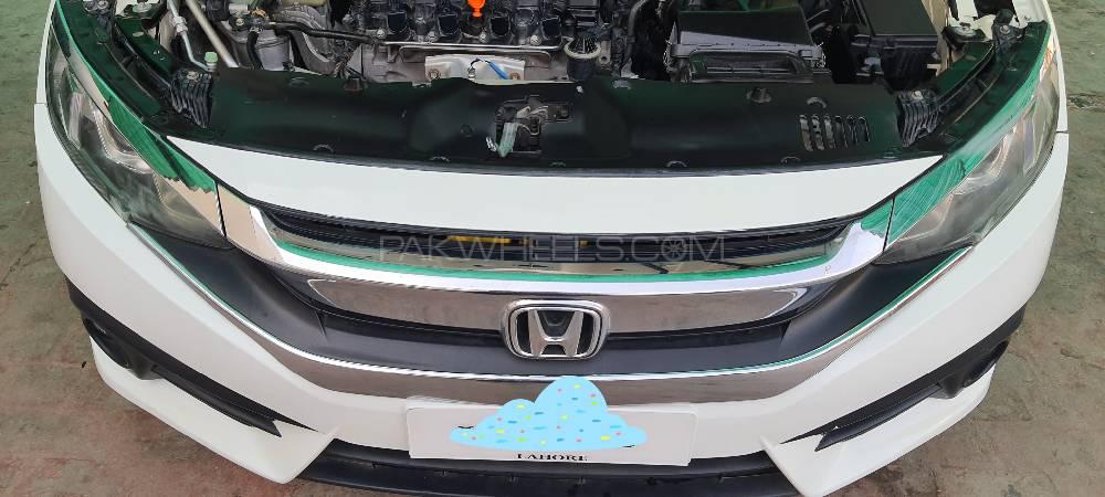 Honda Civic 2016 for Sale in Peshawar Image-1