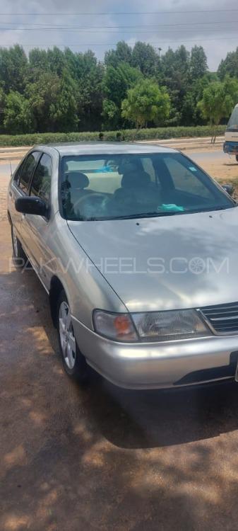 Nissan Sunny 2000 for Sale in Karachi Image-1
