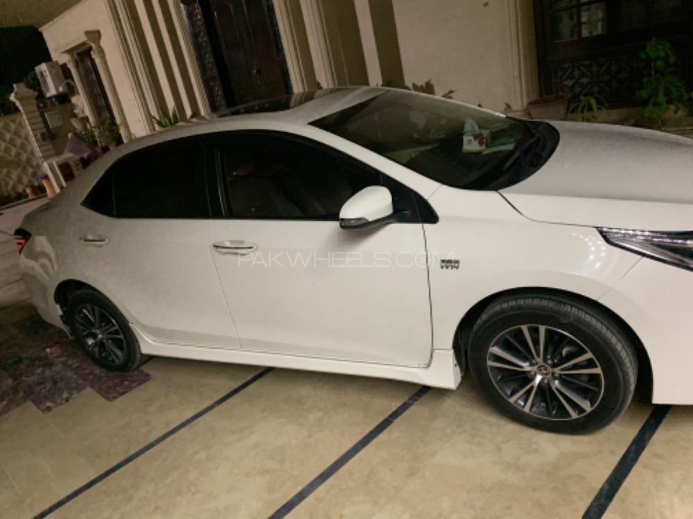 Toyota Corolla 2018 for Sale in Hyderabad Toyota Corolla 2018 for Sale in Hyderabad Image-3