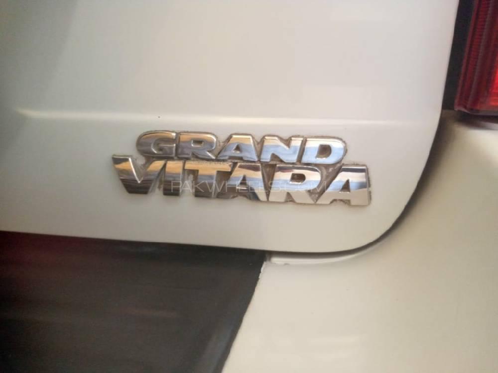Suzuki Vitara 2005 for Sale in Lahore Suzuki Vitara 2005 for Sale in Lahore Image-10